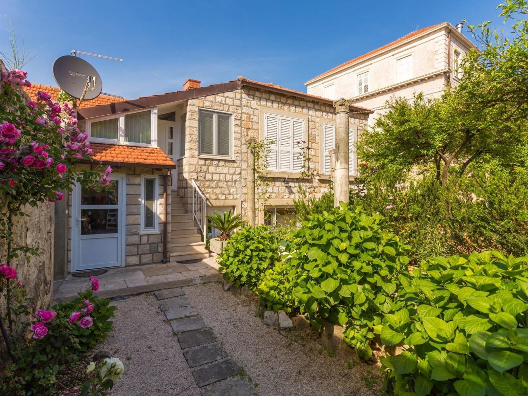 Marini Dvori - Two-bedroom With Terrace